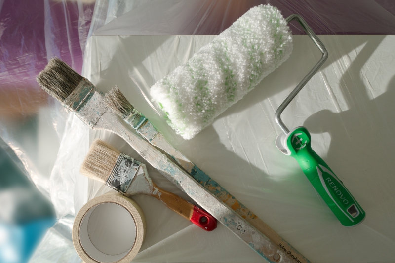 peinture-VILLECROZE-min_brush-1034901